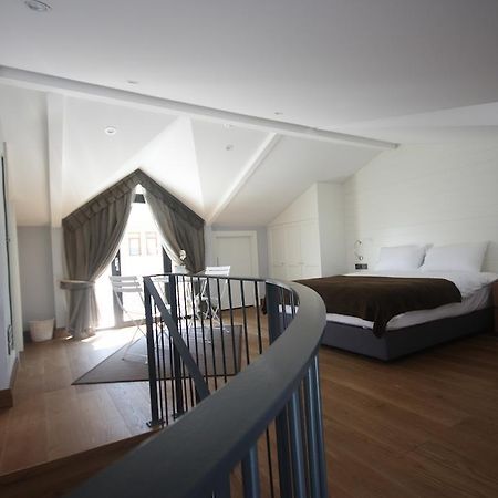La Casa Pera Suites Istanbul Exterior photo