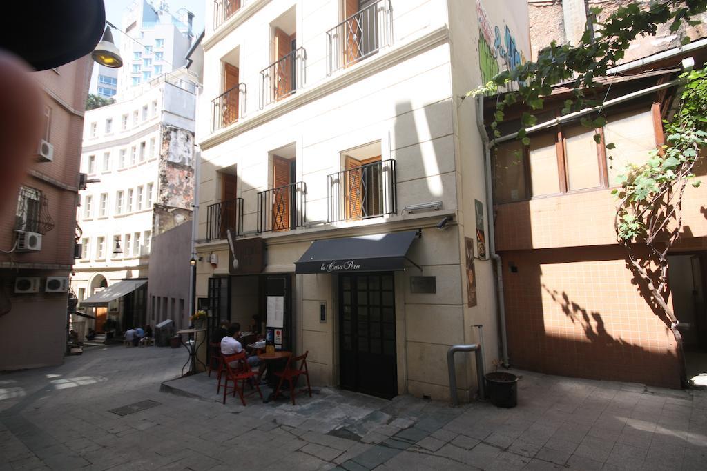 La Casa Pera Suites Istanbul Exterior photo